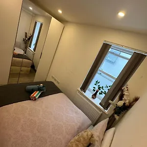 Forestroom London
